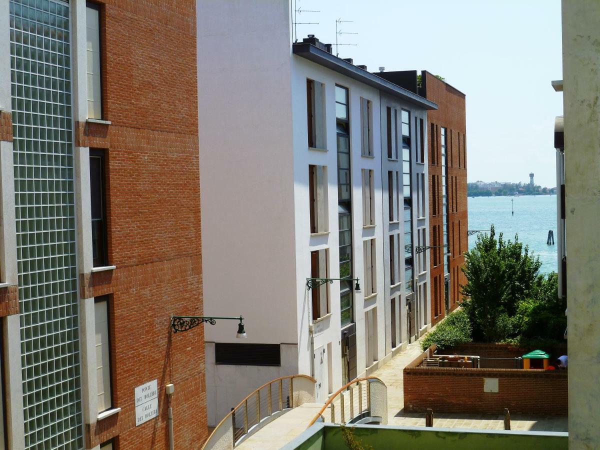 Giudecca Junghans Venedig